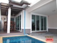 泰国普吉岛奢华泳池别墅出售