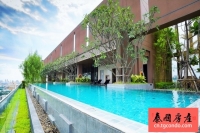 The Lofts Ekkamai Sukhumvit 靠近 BTS Ekkamai 的一居室公寓出租