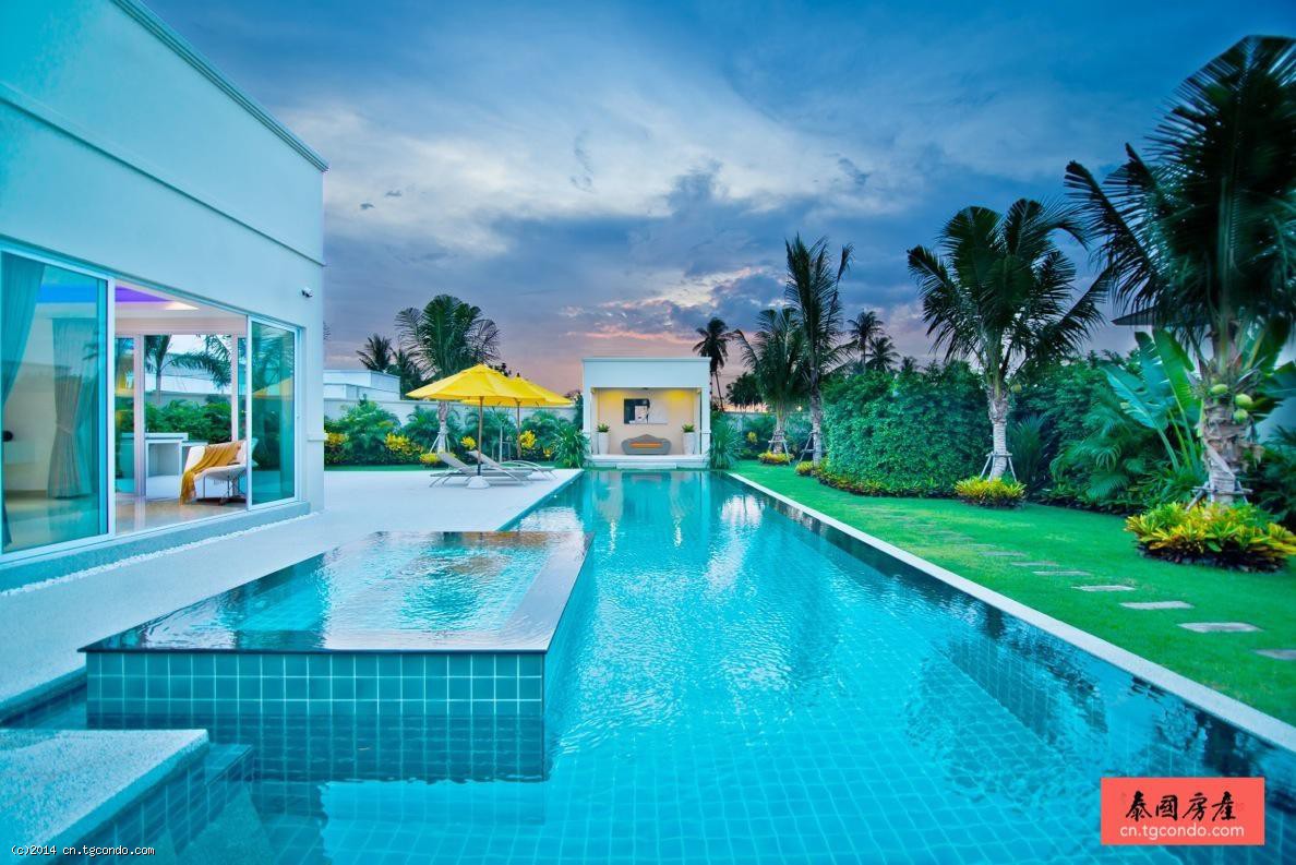 泰国芭提雅葡萄园豪华泳池别墅 Vineyard